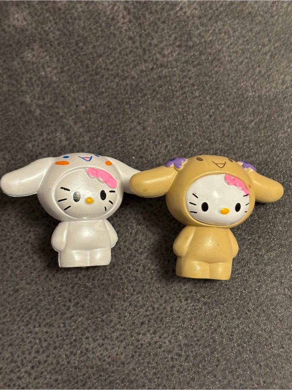 Hello Kitty with Cinnamoroll Costume Mini Figures - Cute!! 🥰